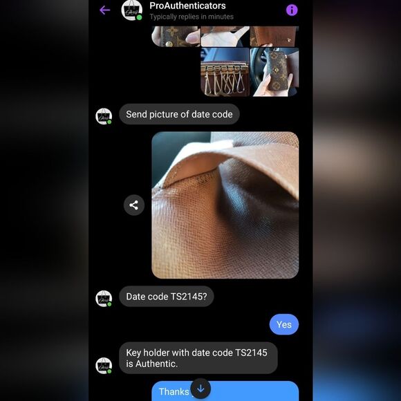 Louis Vuitton Monogram 6 Key holder - Picture 16 of 16